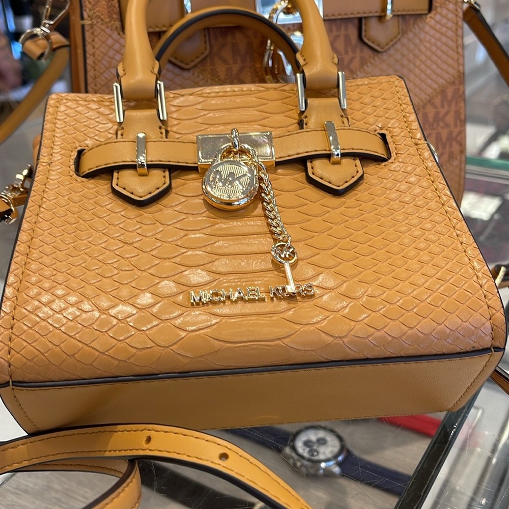 Michael Kors Hamilton XS Satchel Handbag Xbody Crossbody Leather Cider 
NWT - Picture 3 of 16